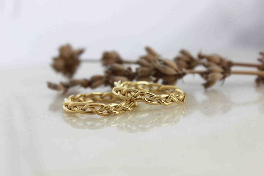 Yellow Gold Braided Ring 9K