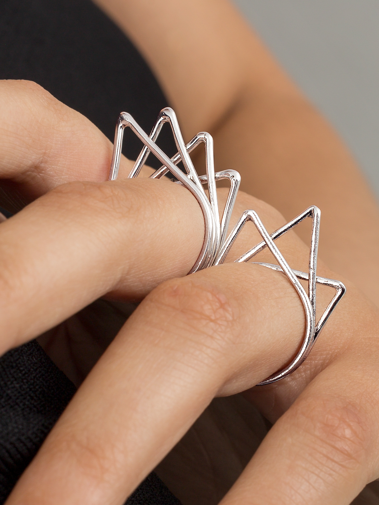 Urbs Ring 3V - Image 2