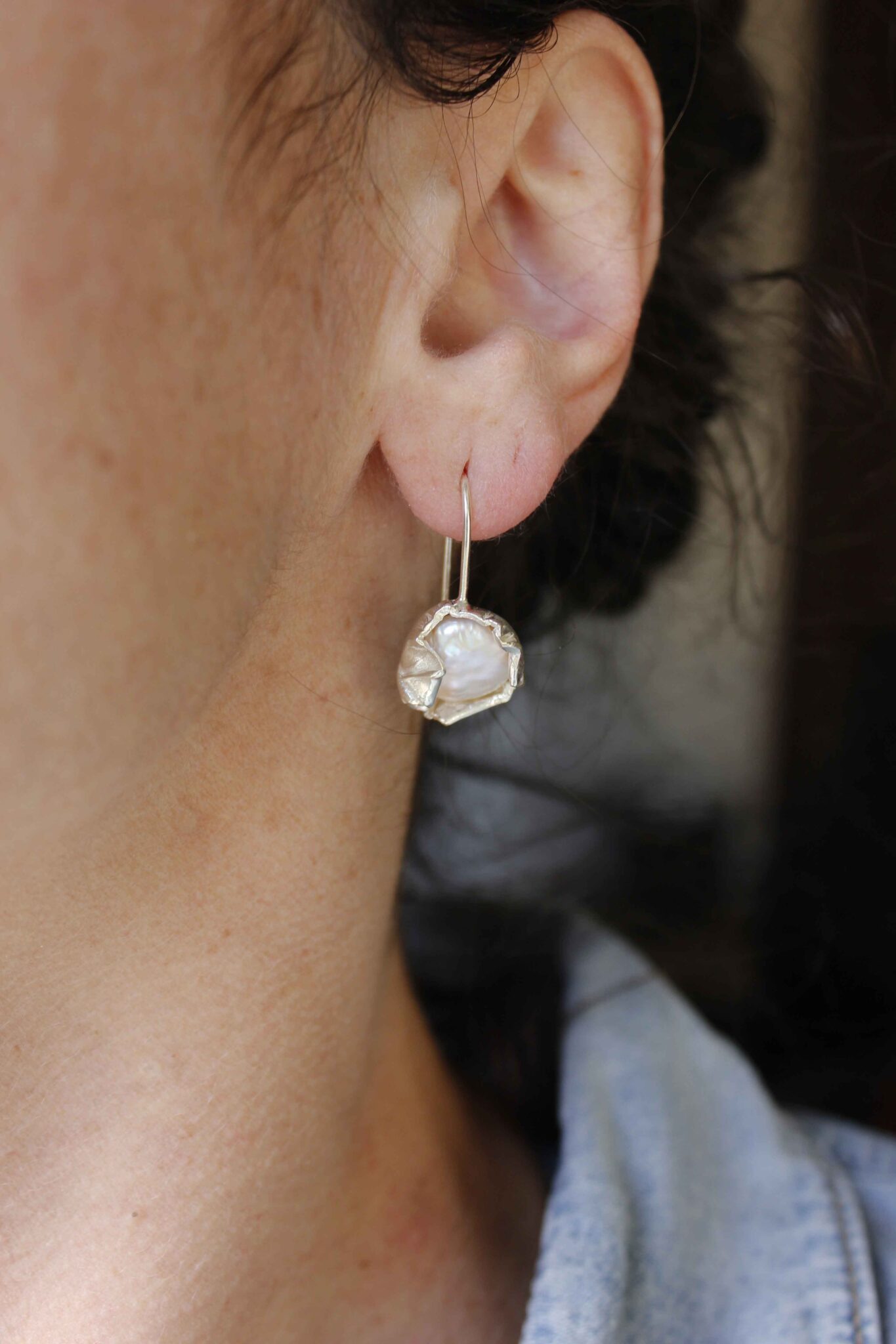 Pearl Drop Earrings - Image 4